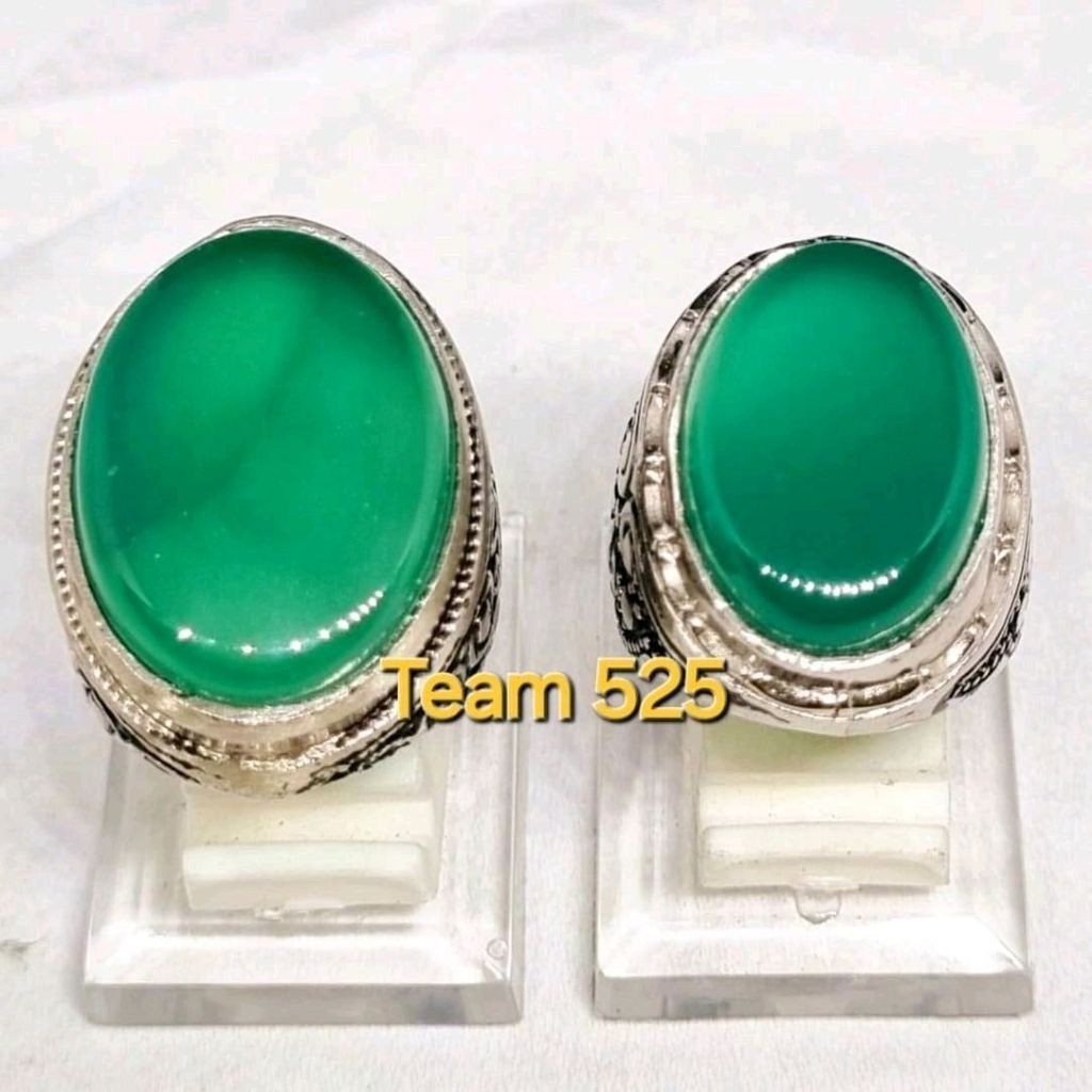 CINCIN BATU YAMAN ASLI WARNA HIJAU
 permata 15