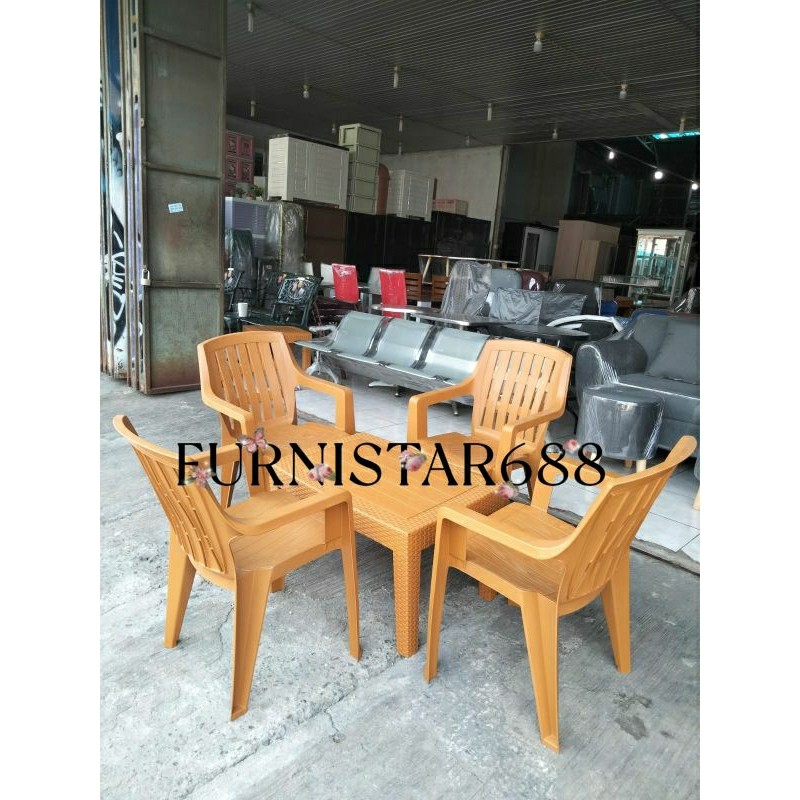 KURSI SET 4 KURSI PLASTIK TERAS OLYMPLAST KURSI TAMAN OL 507 + MEJA OSTR