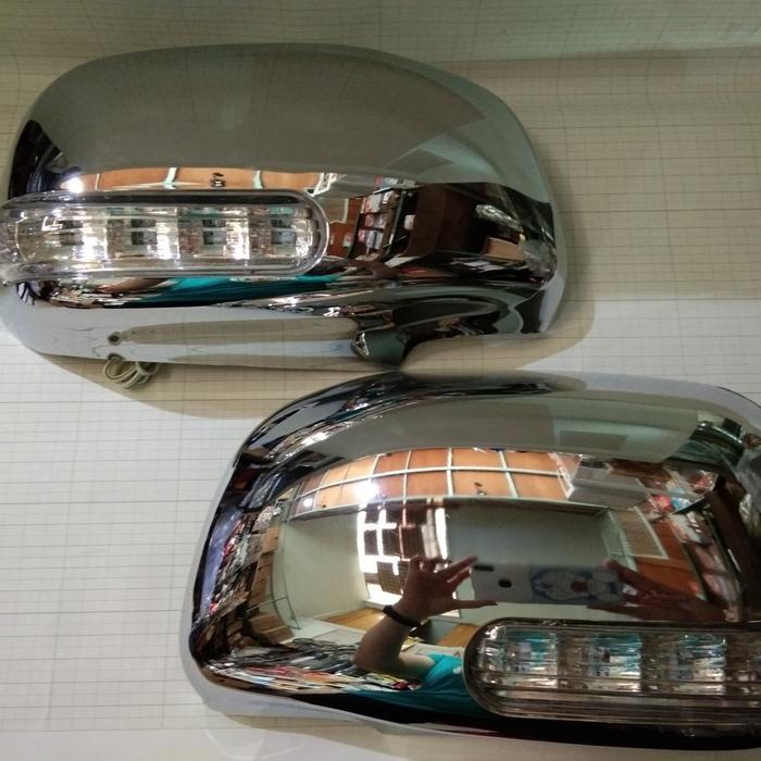 cover spion lampu innova 2005-2011