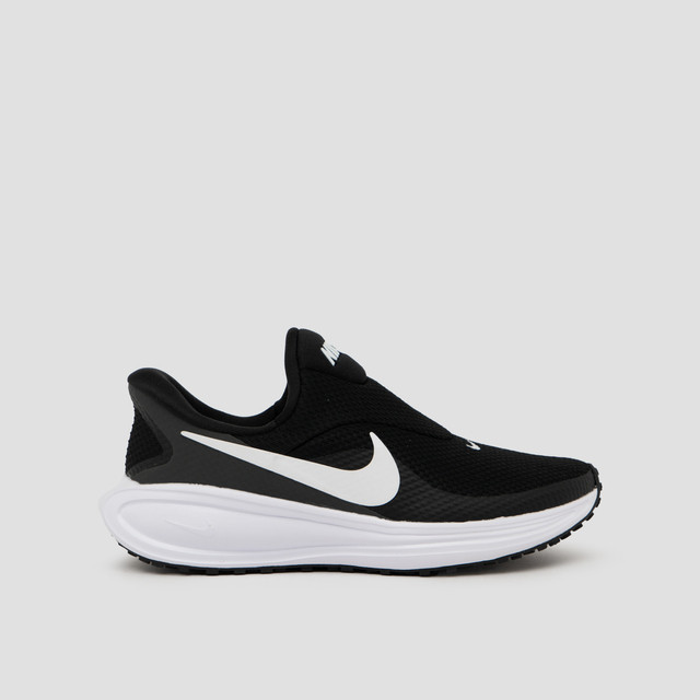 Nike Revolution Sepatu Running Wanita 123211202