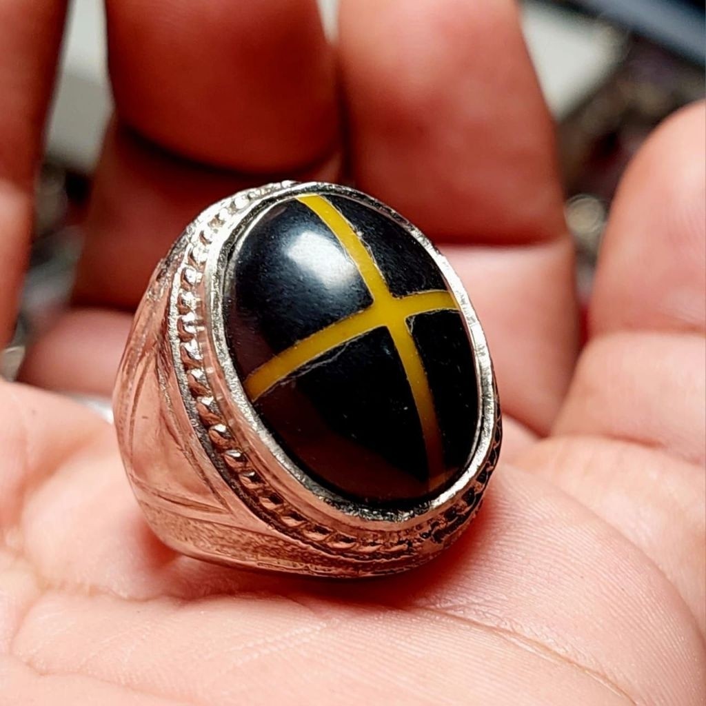 Cincin Batu Kelor Tapak Jalak Serat Emas Cincin Pria Ring