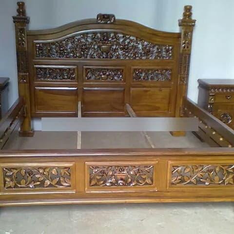 Dipan Ranjang Tempat Tidur Rahwana Mawar Kayu Jati Ukiran Jepara