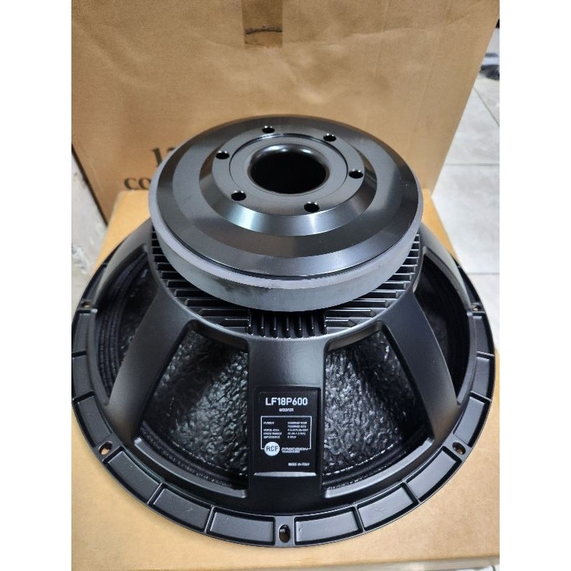 Speaker Komponen RCF LF18 P600/LF18P600 Subwoofer 2000 watt