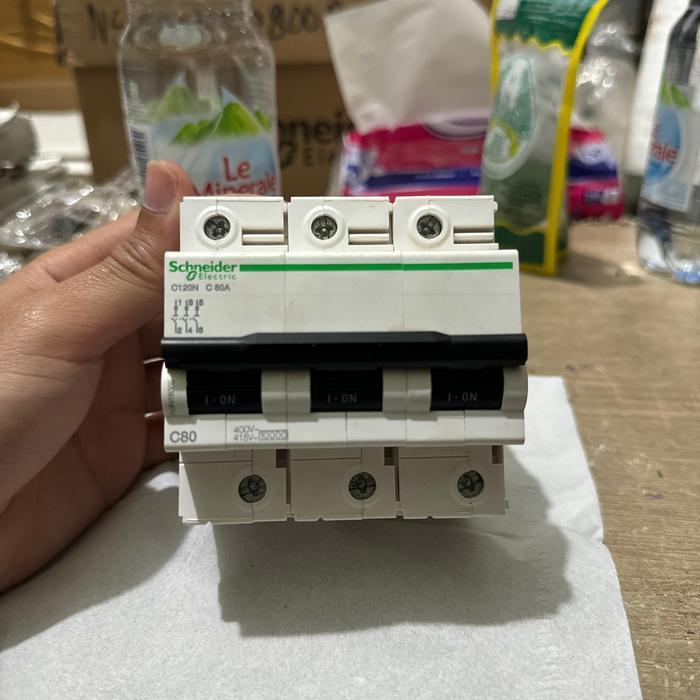 MCB C120N 3P 80A schneider C