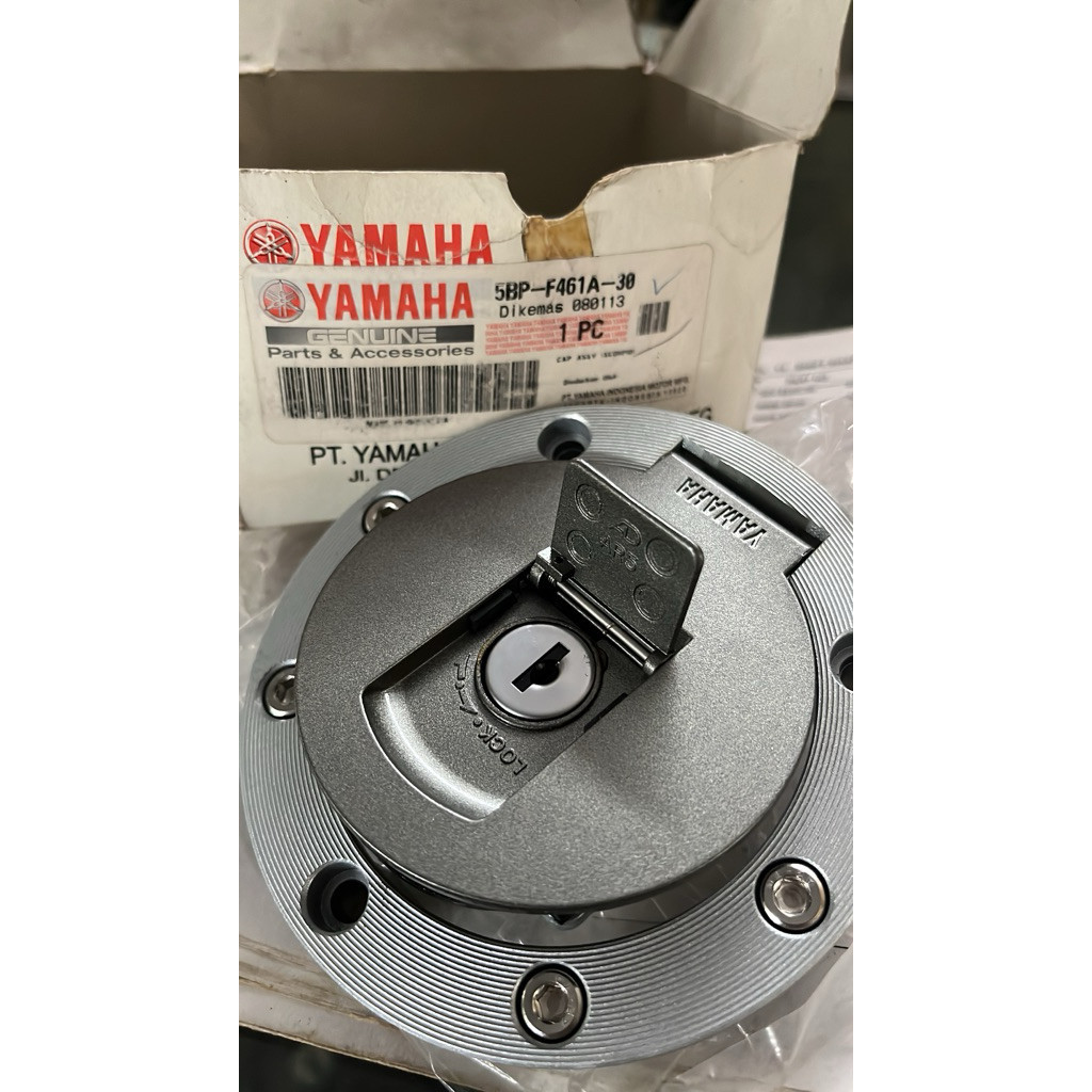 CAP FUEL TANK ASSY TUTUP TANGKI BENSIN YAMAHA SCORPIO ASLI ORIGINAL YAMAHA 5BP-F461A-30