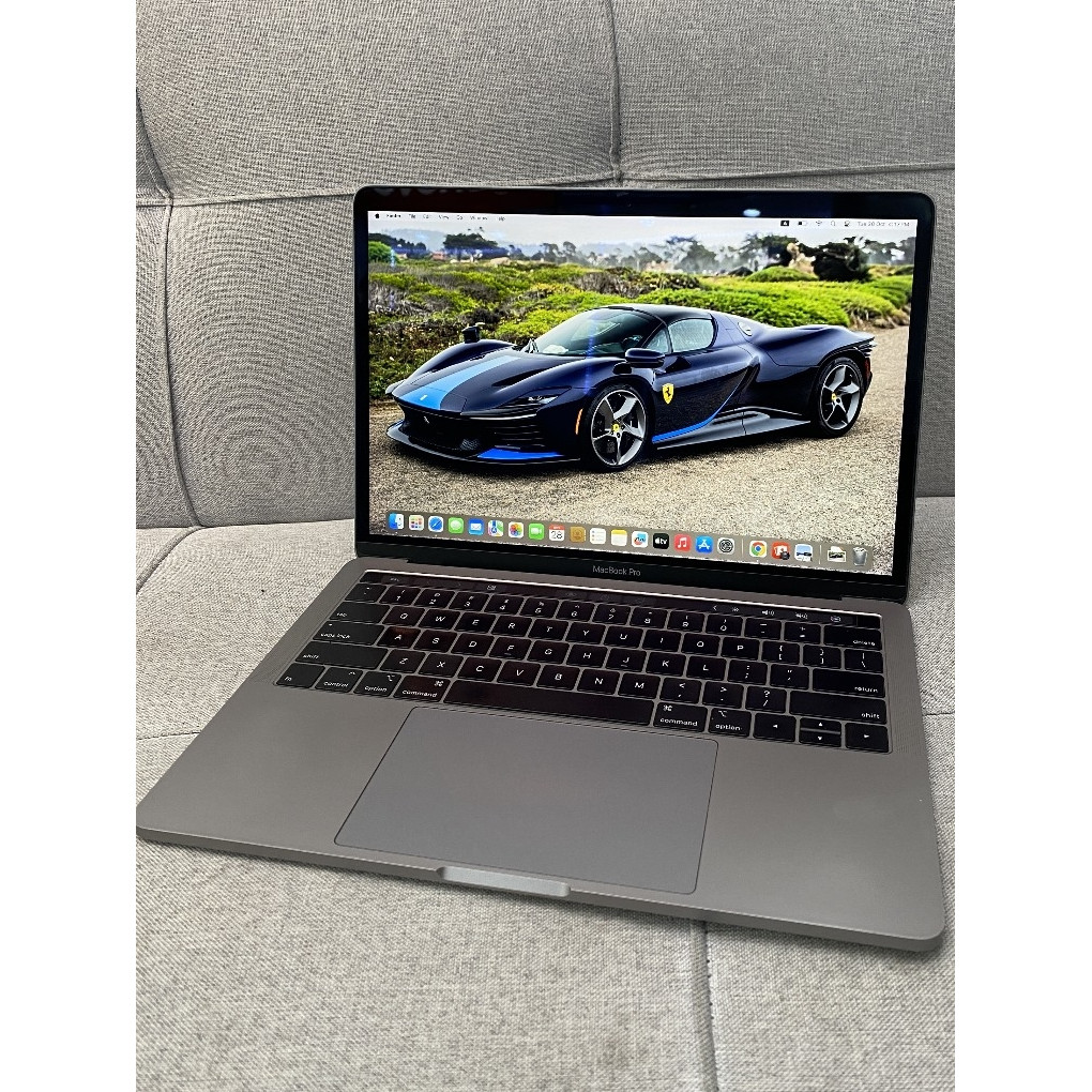 MACBOOK PRO 2019 CTO CORE I7 RAM 16GB SSD 512GB 4 THUNDERBOLT LAPTOP APPLE ORIGINAL V 2020 M1