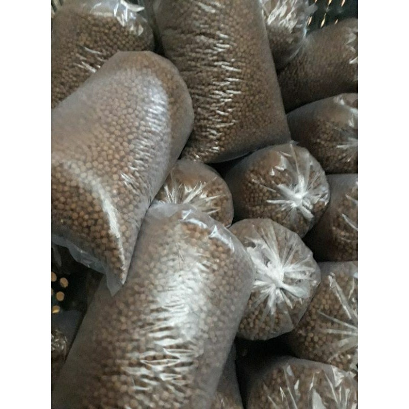 Pakan ikan ukuran 3MM 500 Gram - makanan ikan  lele , nila ,koi, bawal,ikan hias dll