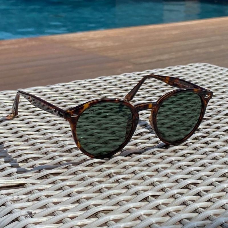 Kacamata Hitam RAY-BAN ROUND RB2180 Tortoise Glossy