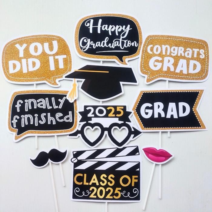 READY STOCK ONLY PROPS GRADUATION WISUDA AKSESORIS PHOTO BOOTH - GRAD GOLD8PC Terlaris