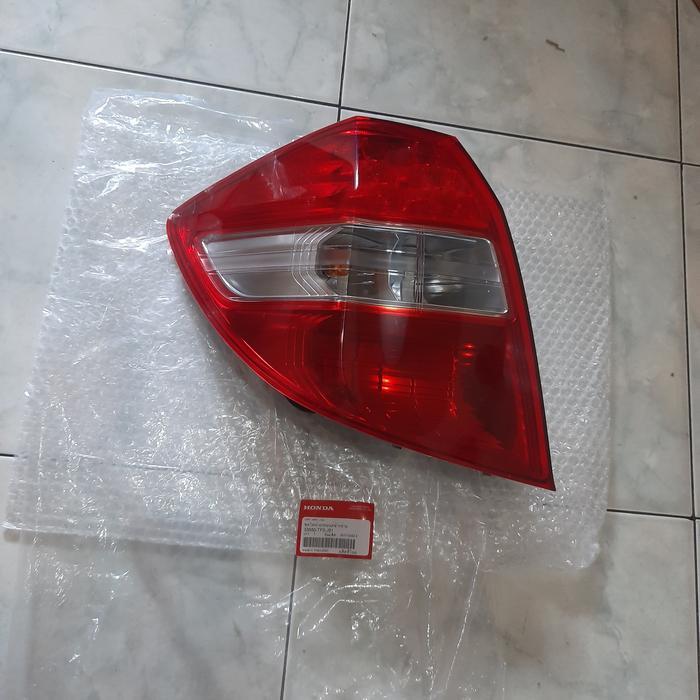 stoplamp / lampu belakang honda jazz ge8 2010 2011 ori - kanan best