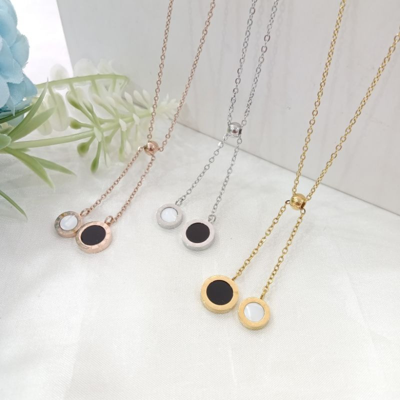 ARTZ kalung titanium fashion 2 bandul hitam putih Bahan Titanium Asli Anti Karat
