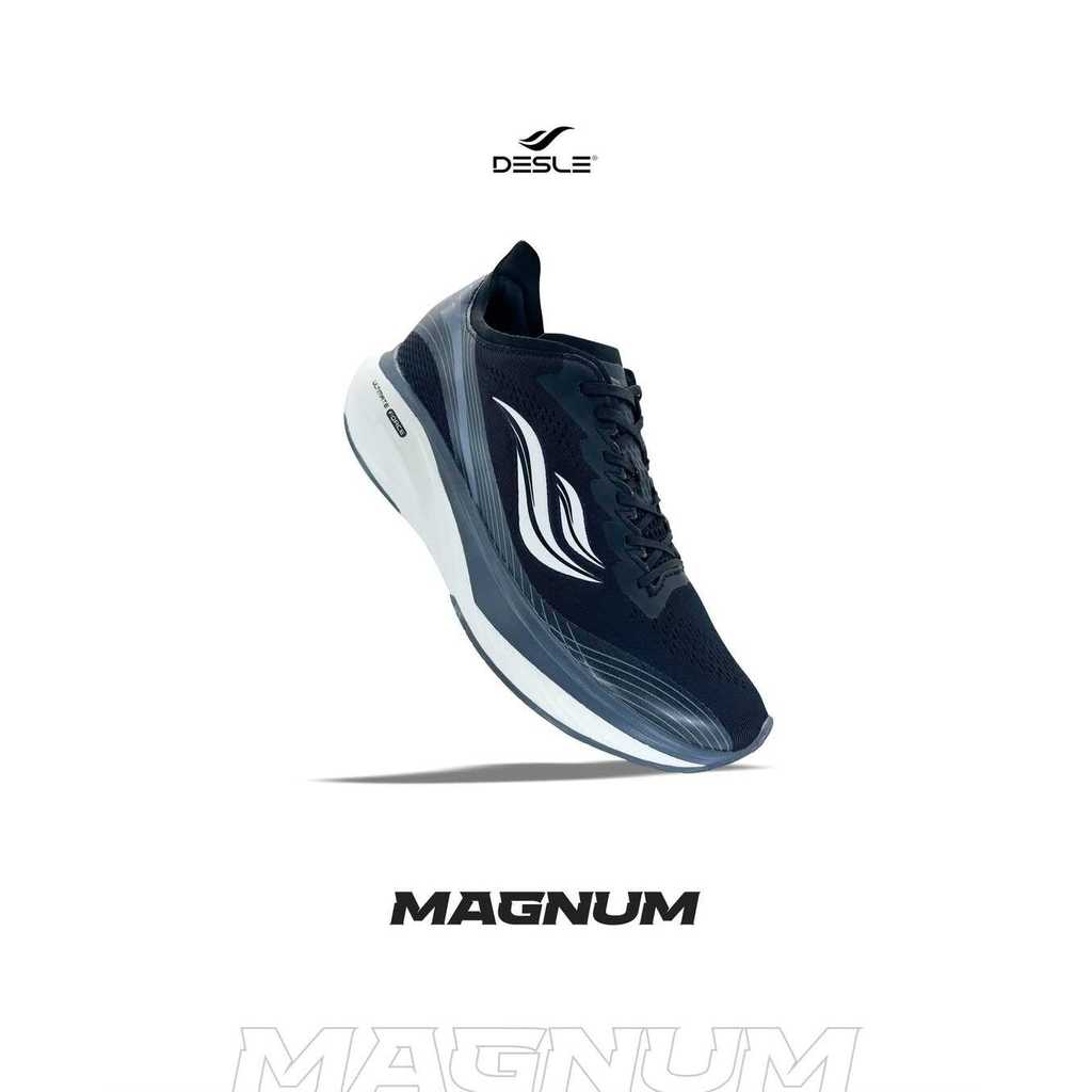 DESLE SEPATU RUNNING MAGNUM HITAM