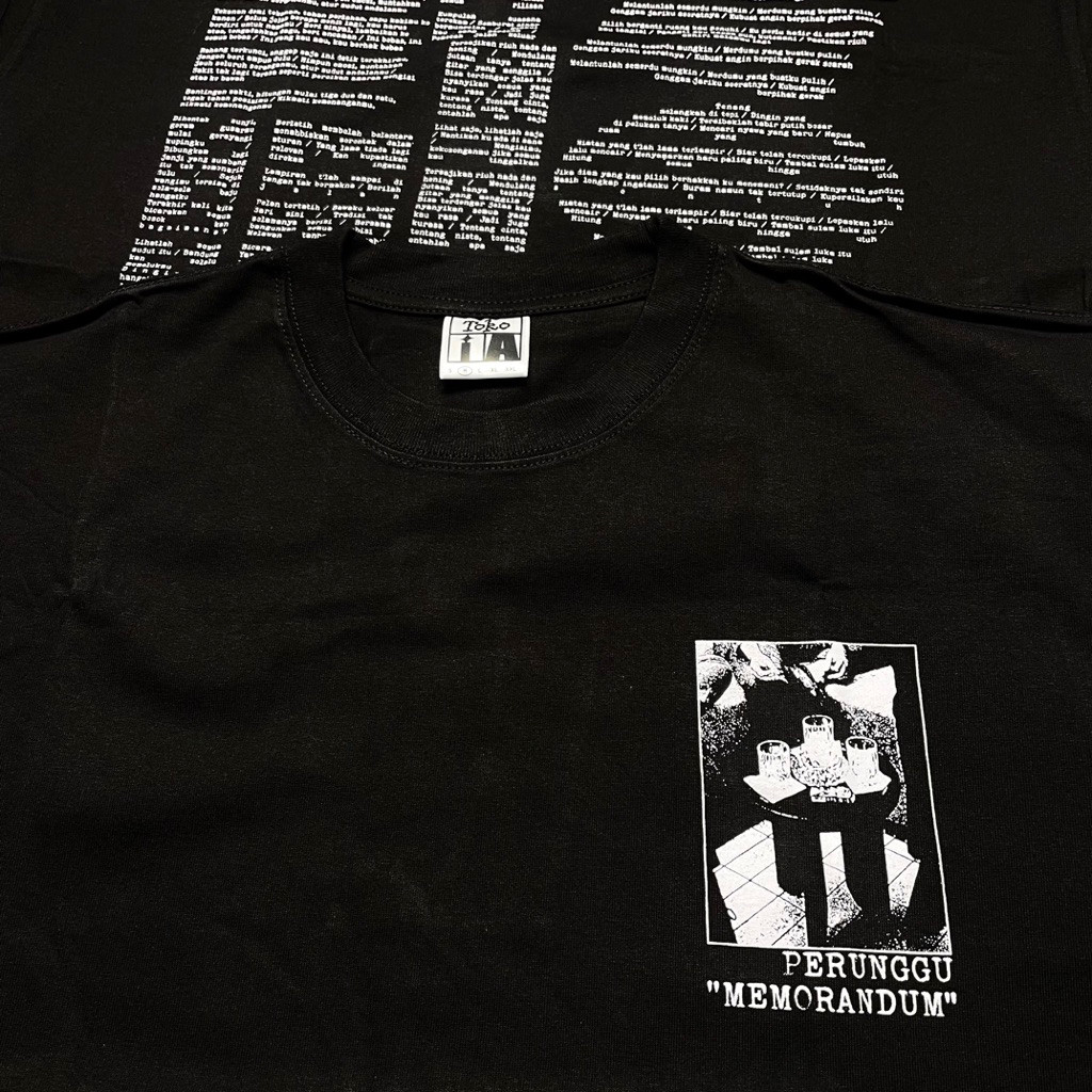 Tshirt PERUNGGU - THE LYRICS Official Merchandise