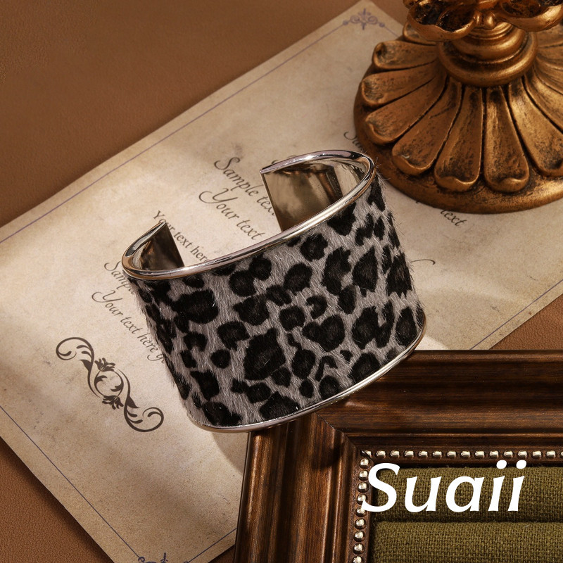 [Suaii] Gelang Khas Terbuka dengan Pola Macan Kumbang dan Garis-garis Zebra Logam A366