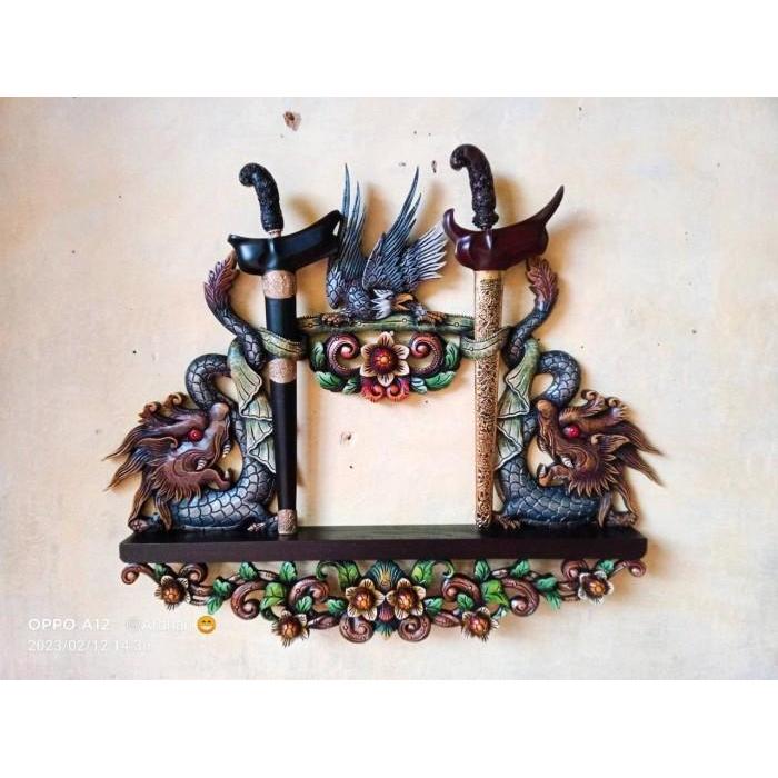 Jagrak keris tempel tembok sunggingan TU54956 KP