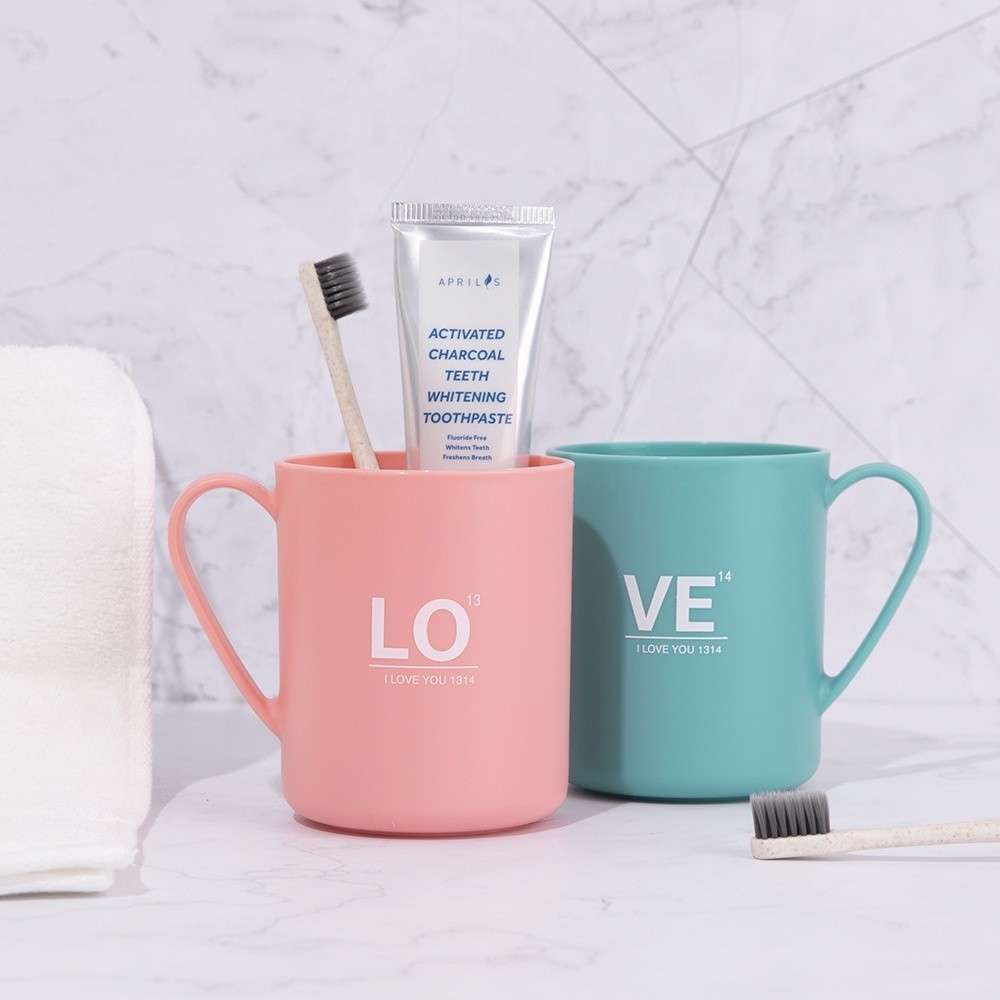 H622 Gelas Couple Plastik LOVE / Gelas Couple Plastik / Gelas LOVE Souvenir Cantik / Mug Couple Gela