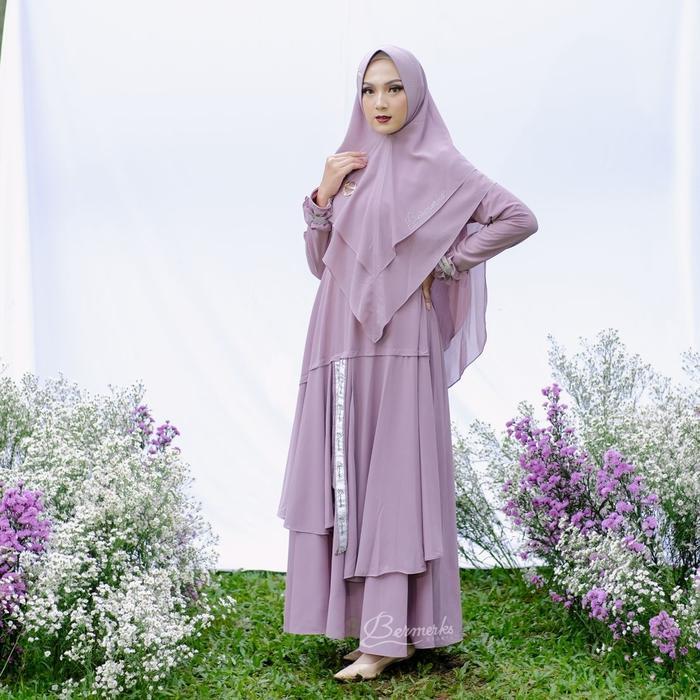 Gamis syar'i Karmila  bermerks