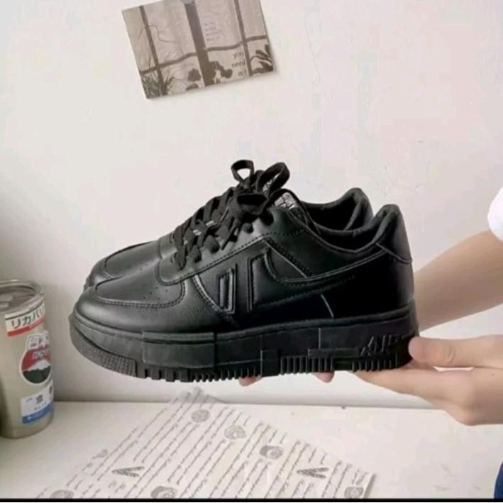 Sepatu sekolah wanita hitam polos - sepatu casual kerja kuliah wanita model terbaru