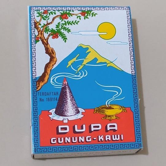 Dupa Hio Tumpeng Gunung Kawi