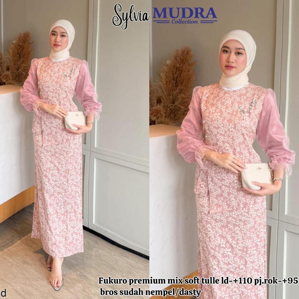 2011    SYLVIA DRESS  by MuDRa