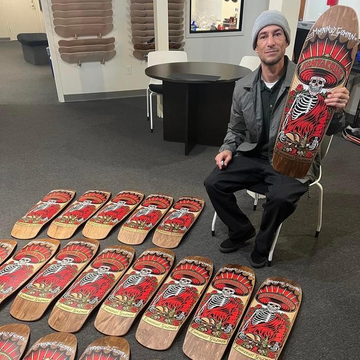 Santa Cruz Skateboards 9.16 Emmanuel Guzman Divine Dinner Shaped Deck
