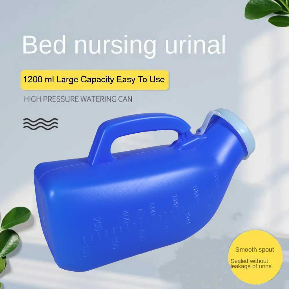 Wadah Buang Air Kecil Toilet Portable Pispot Urinal Bottle Potty 1.2L Kantong Kencing Darurat Urine 