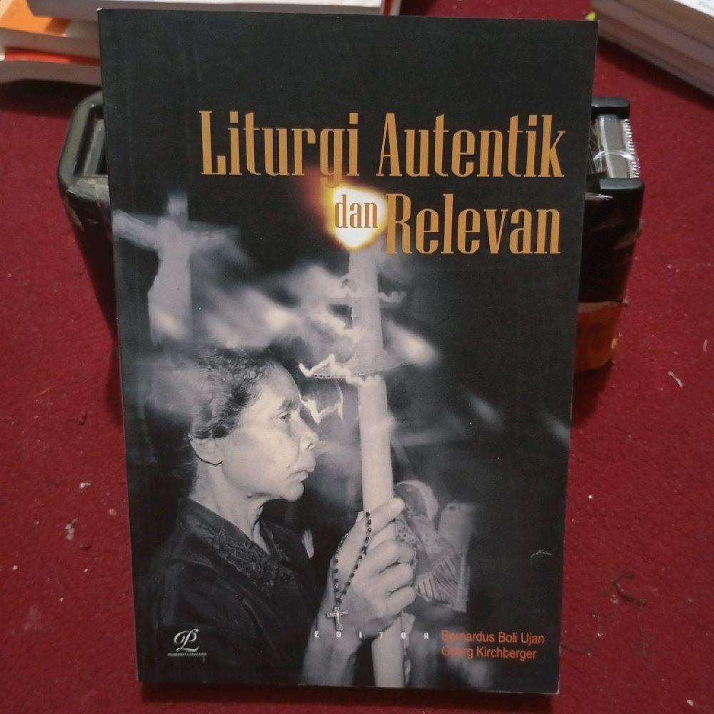 Laturai Autentik dan relevan editor Bernard US Boli ujan George kirchberger