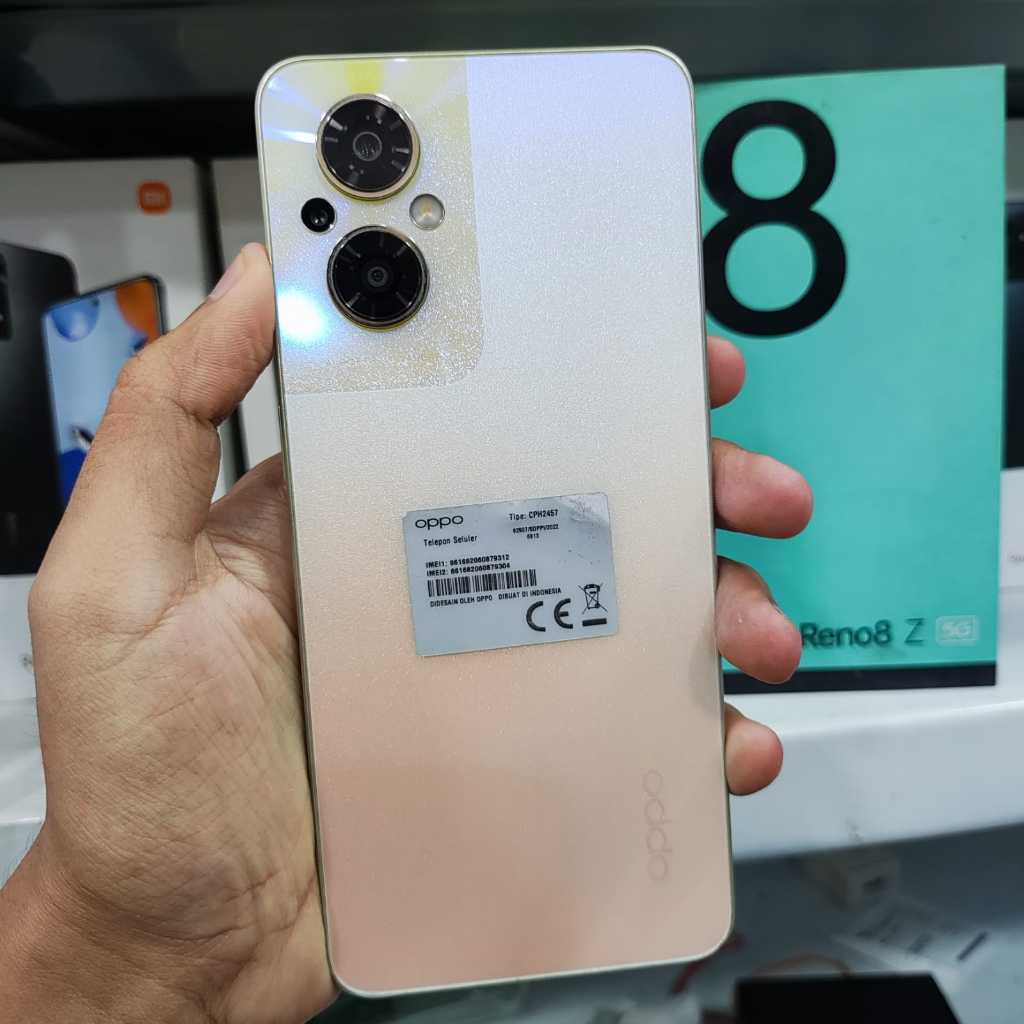 Oppo Reno 8Z 5G Ram 8 + Extended Ram 5GB Rom 256GB Second Resmi