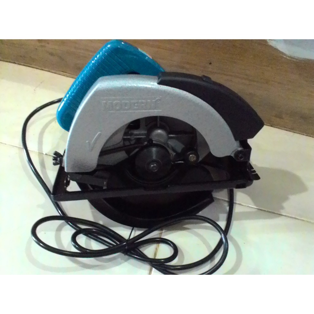 Modern M2600L / M 2600 L / M-2600L Gergaji Kayu Laser Circular Saw