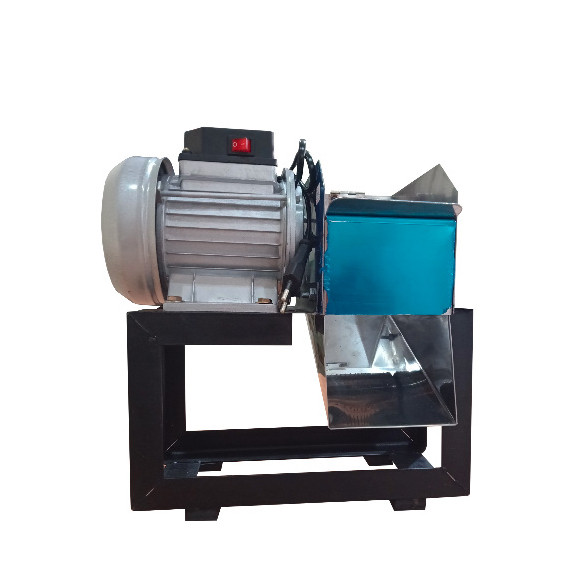 Mesin Parut Kelapa Listrik Mini Kaki Besi Corong