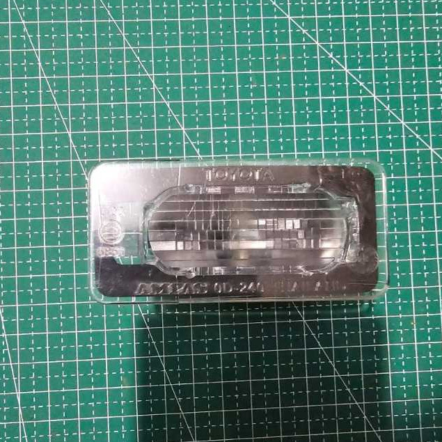 LAMPU BAGASI FORTUNER VRZ 2016 UP ORIGINAL