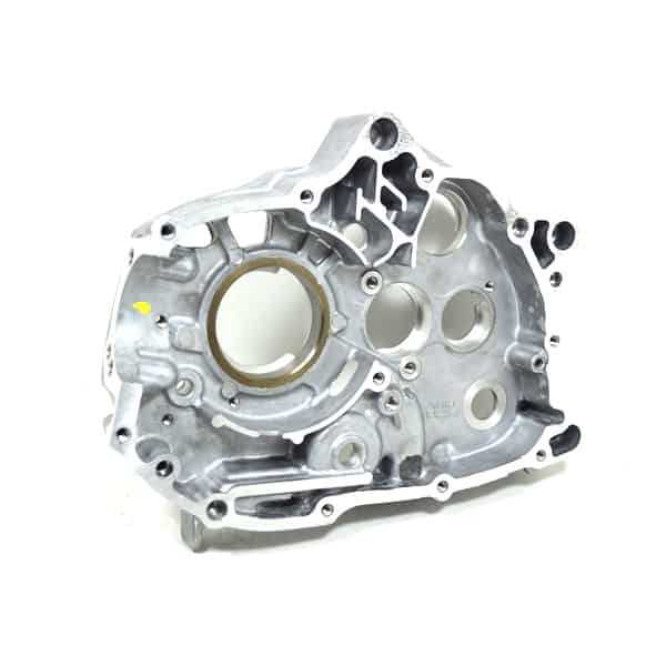 11101-KWW-740 Crankcase Comp R – Revo 110 New