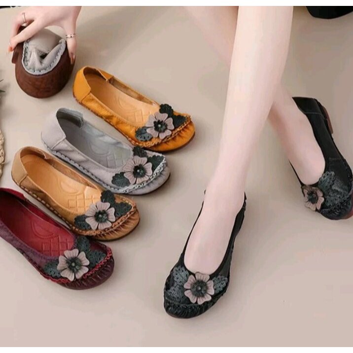 Sepatu Sandal Clarks Flat 8811/Sepatu Wanita/Sepatu Clarks flat