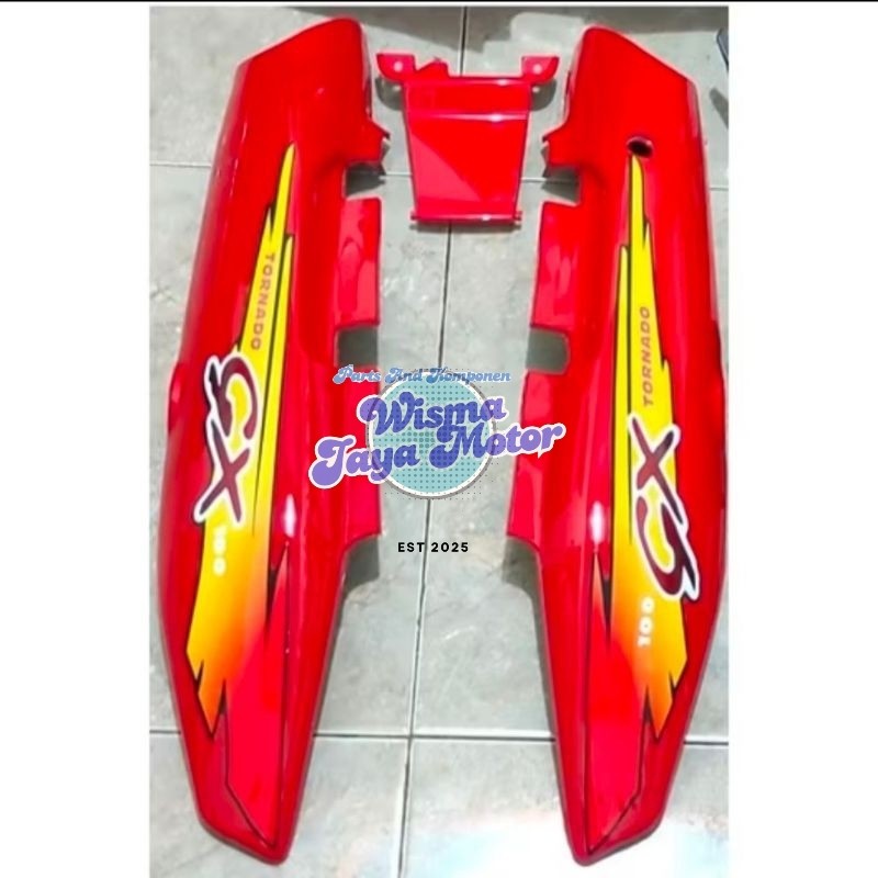 COVER BODI SUZUKI TORNADO MERAH FERARI + STICKER
