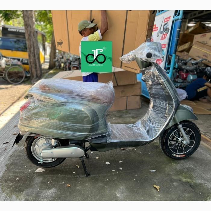 Sepeda motor Listrik Uwinfly T3 (VESPA) TERBARU