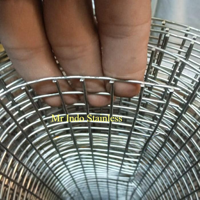 Wiremesh Stainless SS304 12mm x 12mm Tebal Kawat 1,5mm - Kawat Loket Lubang 1,2cm SS 304 Meteran