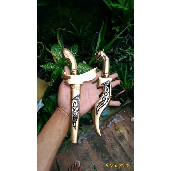 Sepasang Keris Dan Kujang Mini Mas Bilah Kuningan Lafazd JS