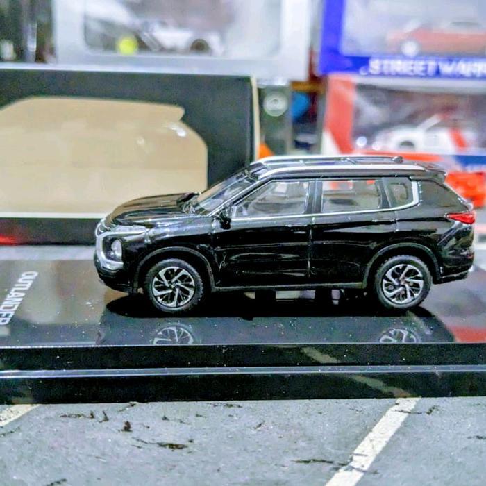 GND48 Diecast Oem Mitsubishi Outlander SUV 2023 Black