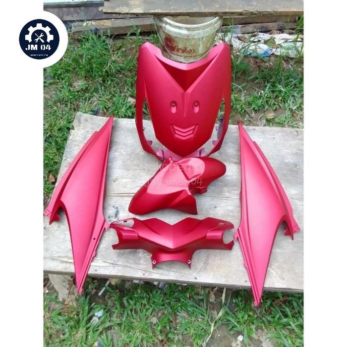 Cover body full halus motor honda beat karbu lama 2008-2012 warna merah doff