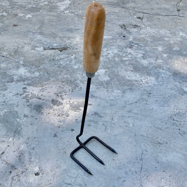 Garukan Sampah Kecil - Garukan Rumput - Garukan Selokan - Garukan Tangan - Garukan Tanah - Garukan T