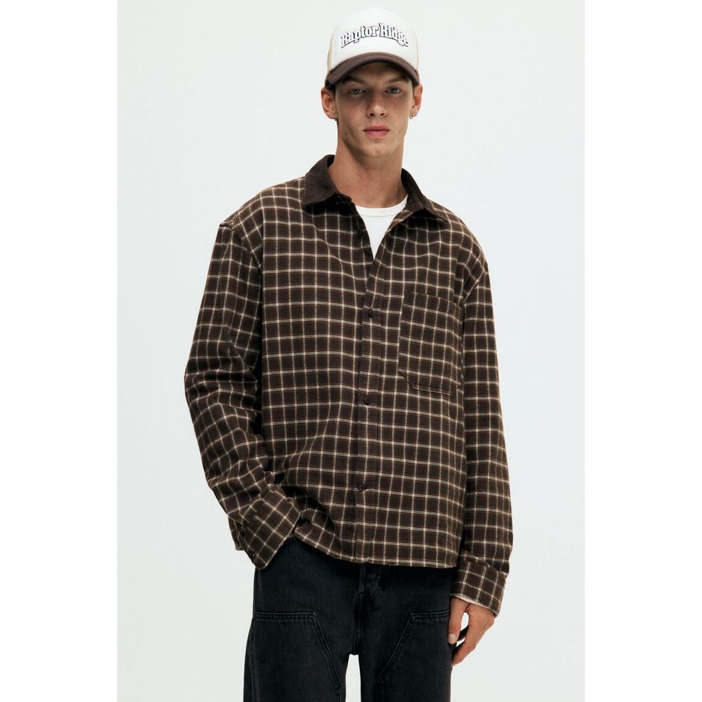 H&M Pria Kemeja Flanel Longgar Dengan Potongan Cropped 1312062
