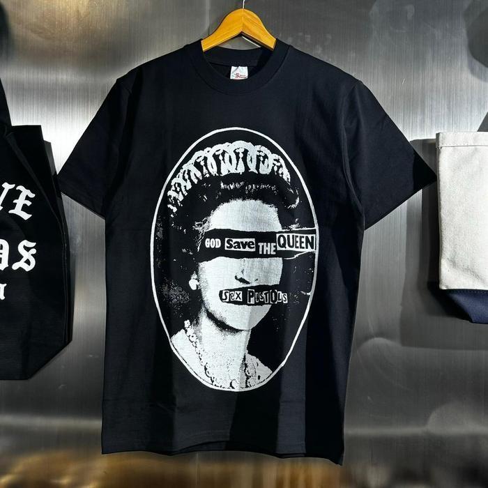 FTF Store Kaos S*X P*STOLS - GOD SAVE THE QUEEN  Ukuran S-3XL - S