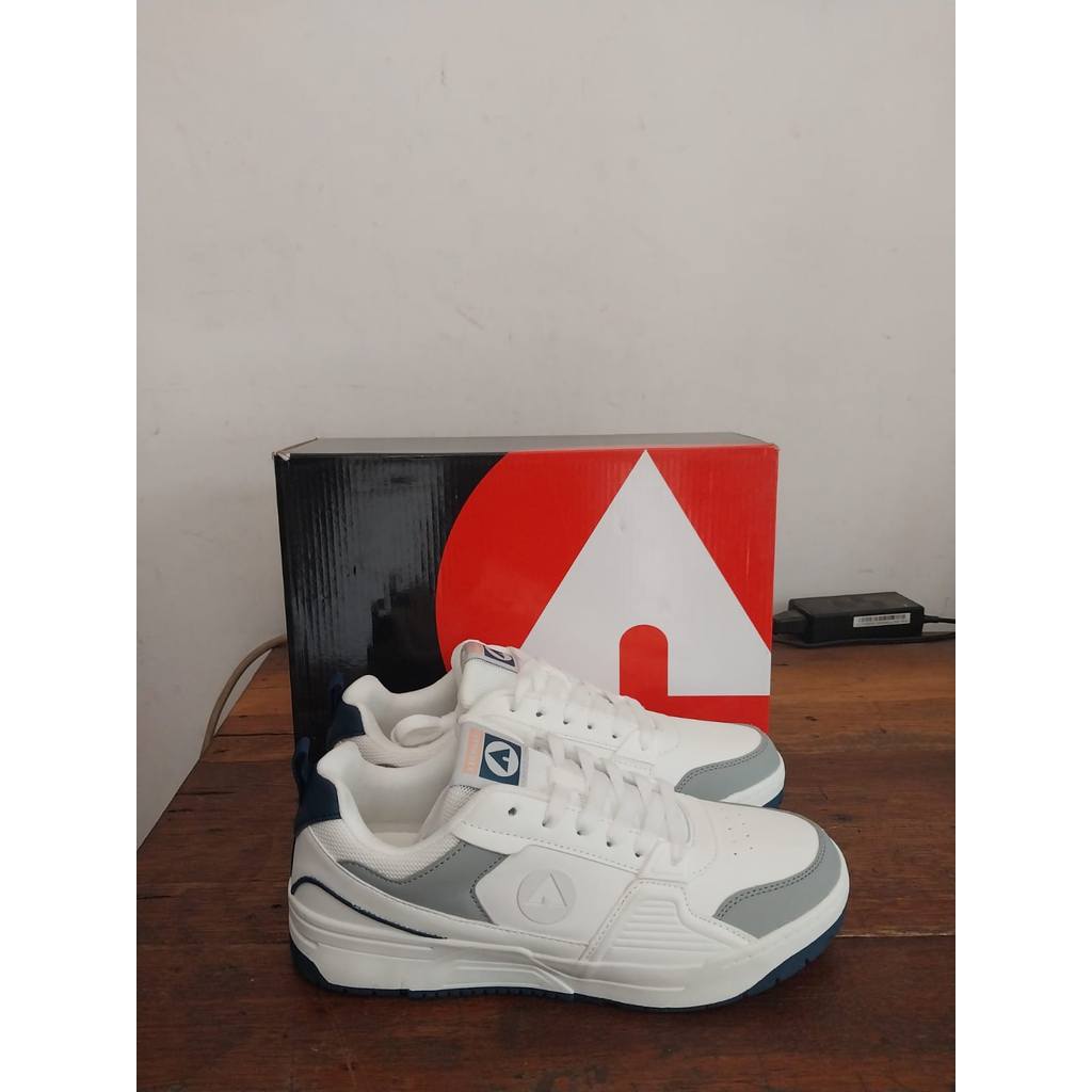 ORIGINAL SALE 70% SEPATU AIRWALK SALVADOR/DEXTER MEN