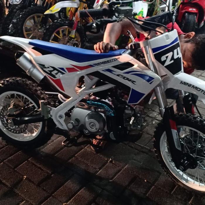 MOTOR MINI TRAIL HUQYSVARNA MATIC MESIN 4 TAK MESIN HONDA RING 12 14