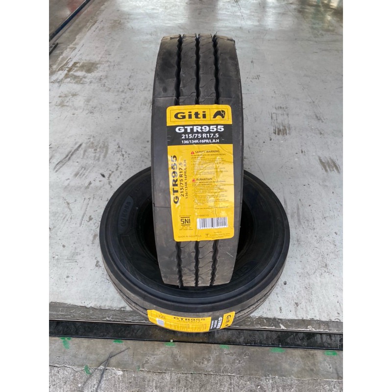 Ban BUS GITI GTR955 215 75 R17.5 17 5 16PR GTR 955
