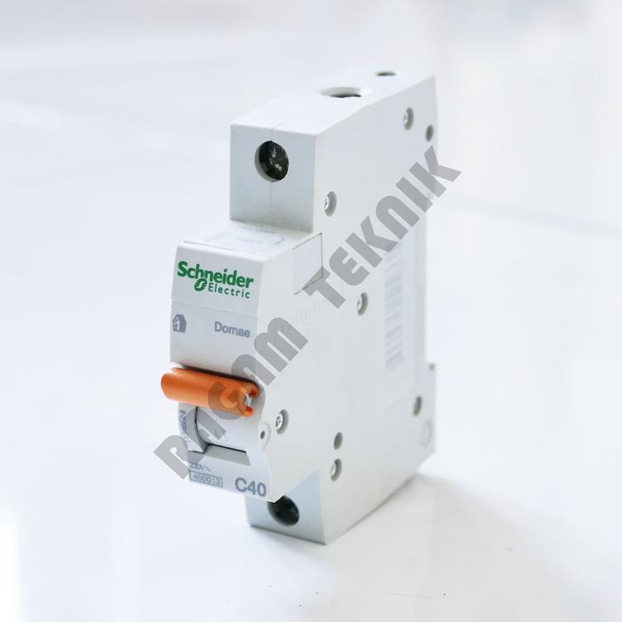Mcb schneider 40A/C40 merlin gerin domae Stut Listrik orange