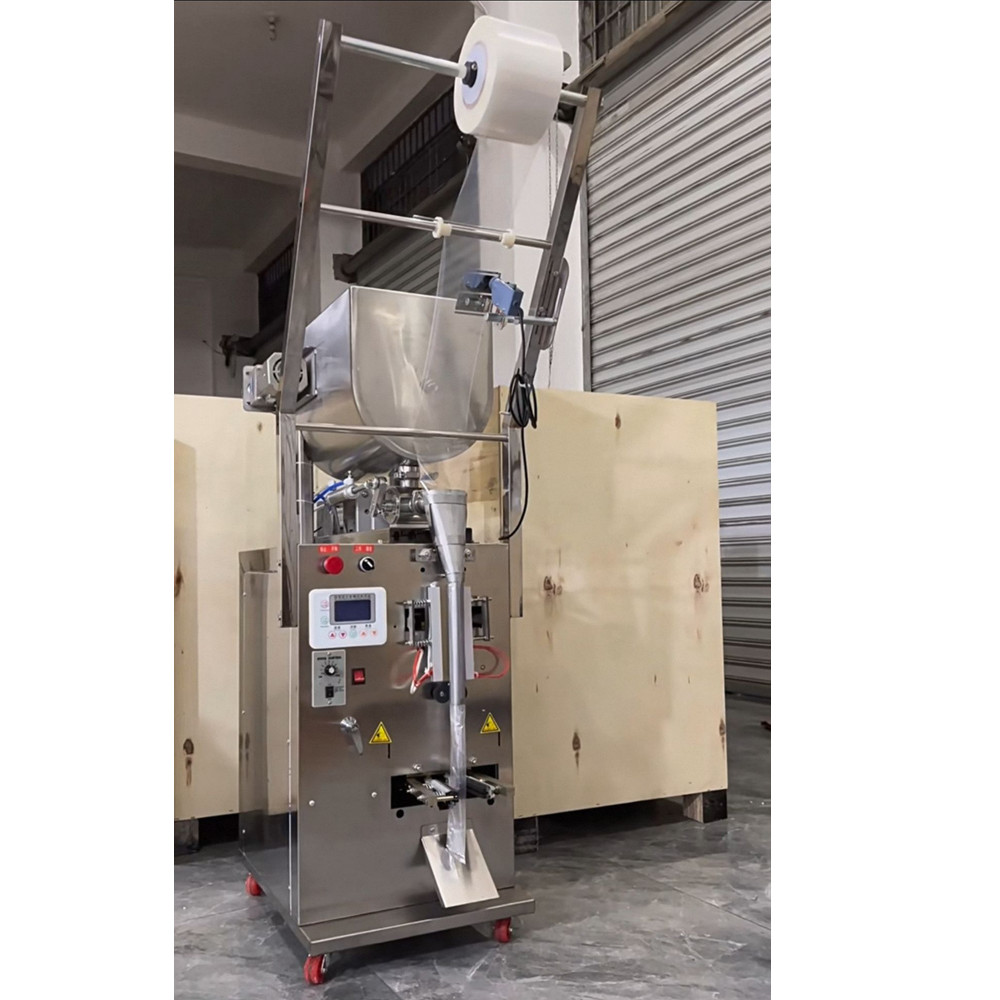 Pneumatic Liquid Paste Ketchup Filling Packing Machine Small Pouch Chili Oil Sauce Sachet Packing Ma
