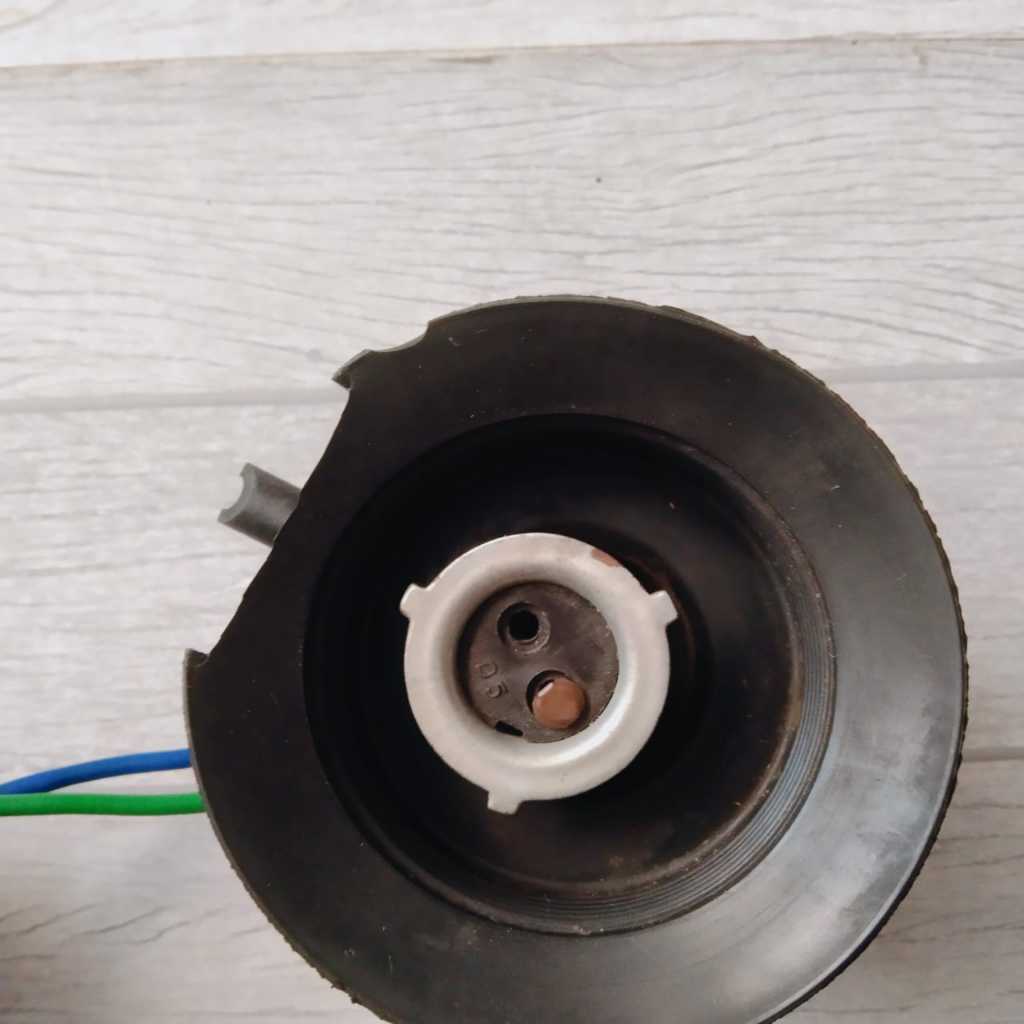 NOS/ PITING FITING LAMPU DEPAN MOTOR MEGA PRO NEW MEGA PRO MONOSHOCK TIGER NEW 2000 TIGER REVO