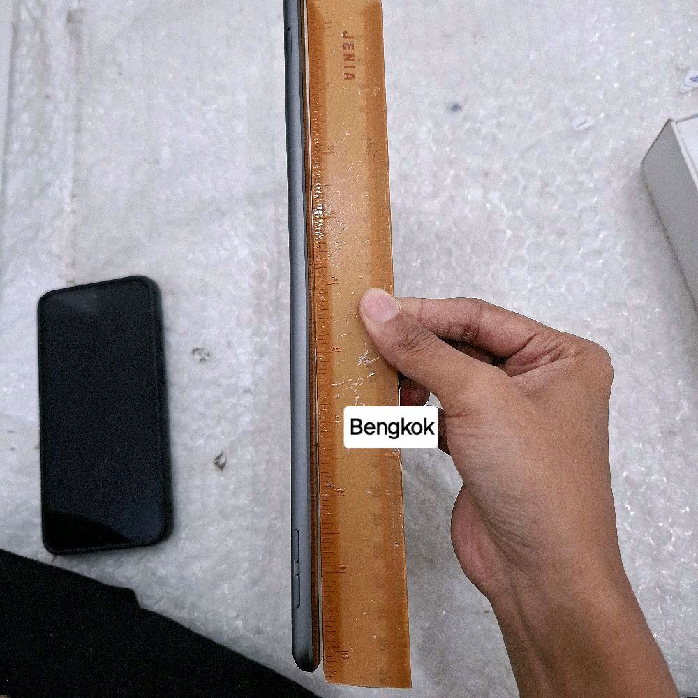 APPLE IPAD 8 4G 128 GB - MINUS (BACA DESKRIPSI) (35127) TAB SECOND ORIGINAL SINAR MUTIARA CELL