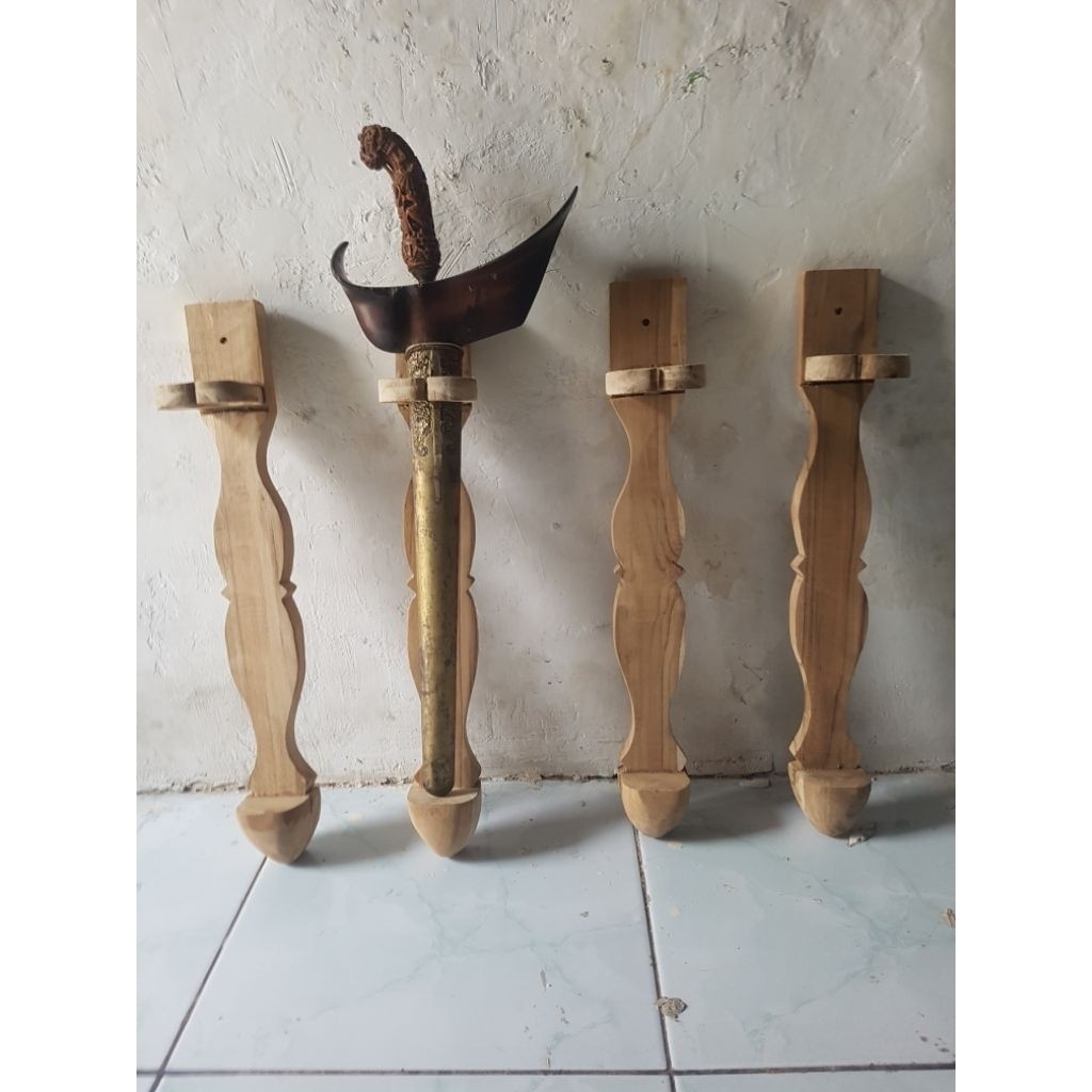 Blawong Keris Bahan Kayu Jati